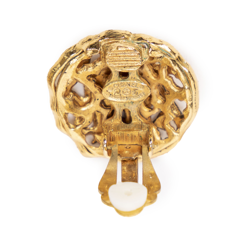 Chanel CC Logo Round Clip On Earrings - Picture 3 of 3